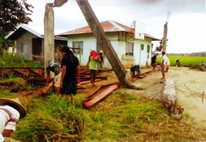  ‘Yolanda’ affected families in Dao, Capiz engage in Cash- for- Work as a source of income.