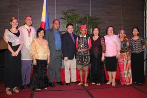 Marcelo Gusanan (6th from left) with the national and regional officials of Kalahi-CIDSS during the 2nd "Bayani Ka!" Awards